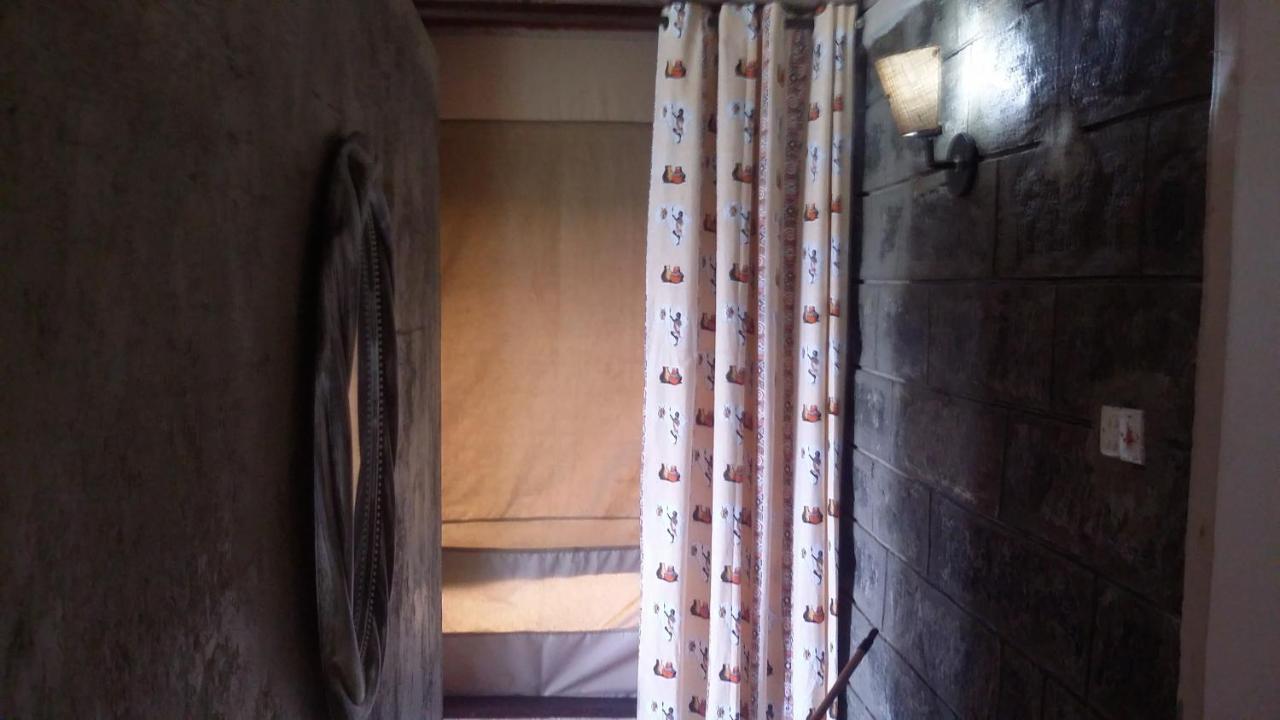 Willa Maili Saba Camp Nakuru Zewnętrze zdjęcie