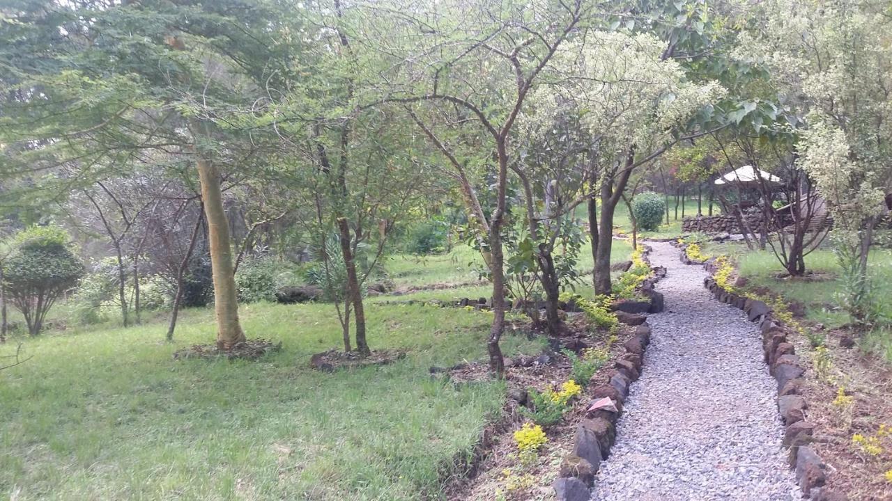 Willa Maili Saba Camp Nakuru Zewnętrze zdjęcie